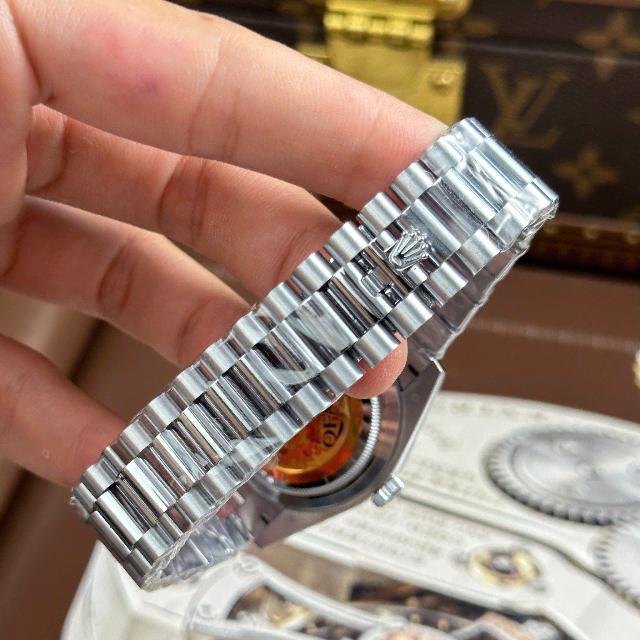 img_1572 rolex day date 40mm – edelstahl blau