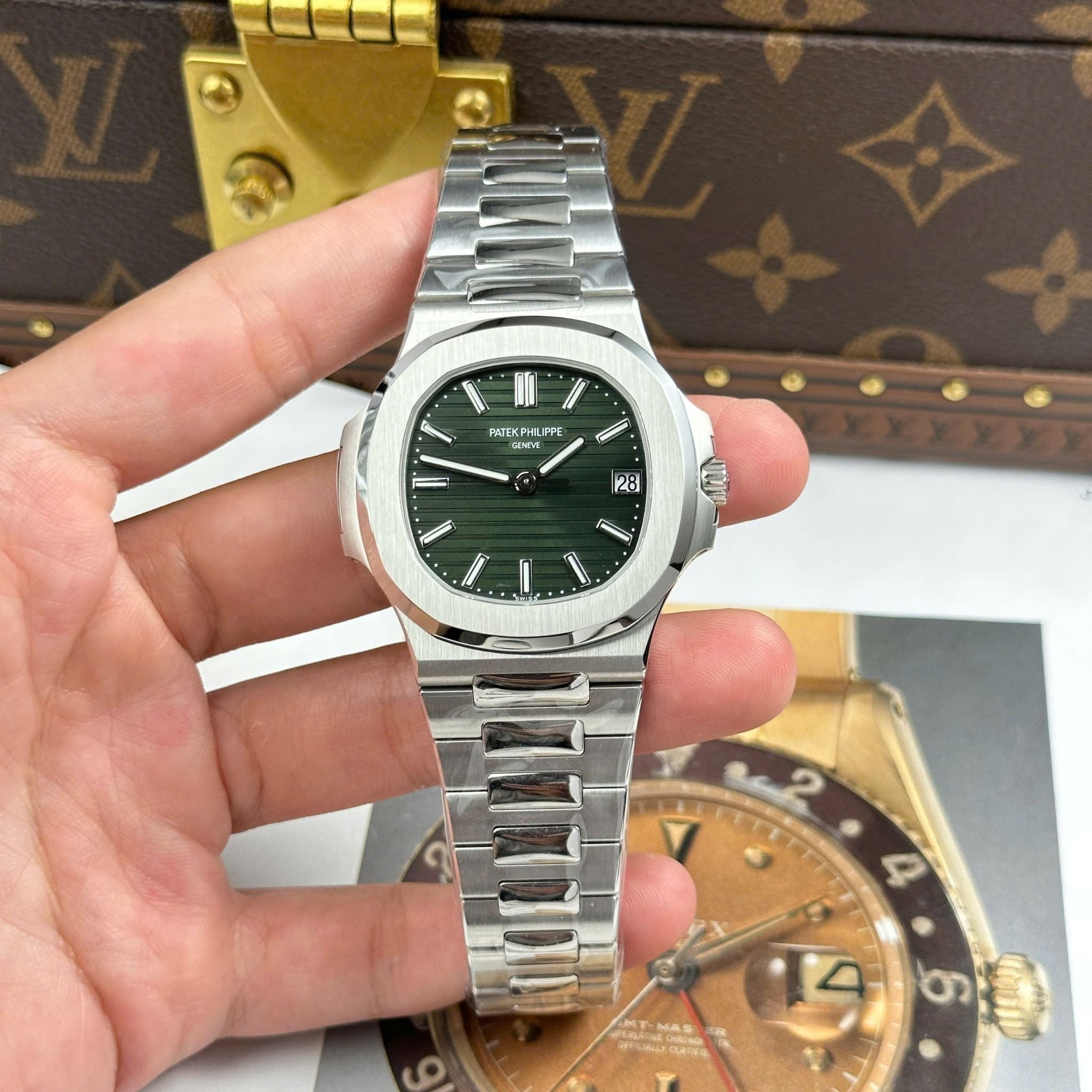 patek philippe nautilus 40mm edelstahl grün patek philippe nautilus 40mm edelstahl grün